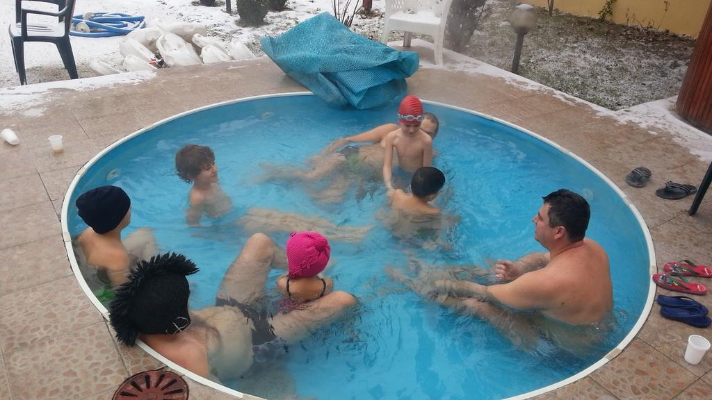 Family Hotel IV ヴェリングラード エクステリア 写真